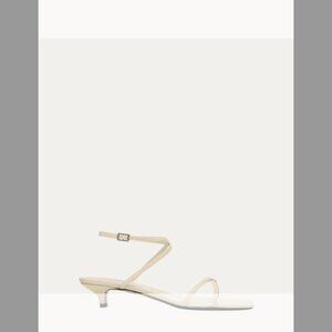 Toteme NIB Crossover Leather Kitten-Heel Sandals (ORIG$600) (SIZE 7B/37EU)WHITE